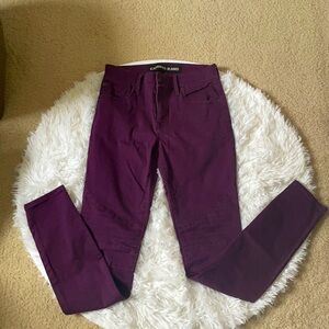 Express Motto Style Burgandy Skinny Jean Legging